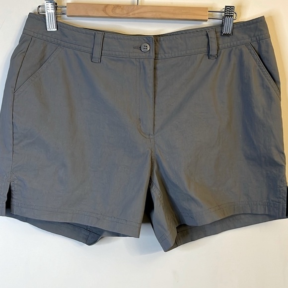 Neutral Capsule Ladies Clothing Items variety of sizes - Picture 3 of 11